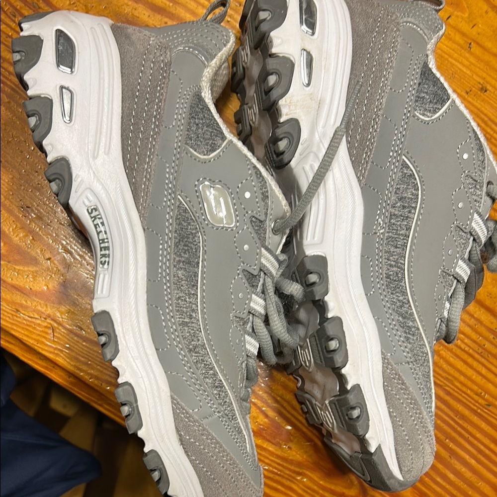 Skechers Gray Sneakers - Picture 6 of 6